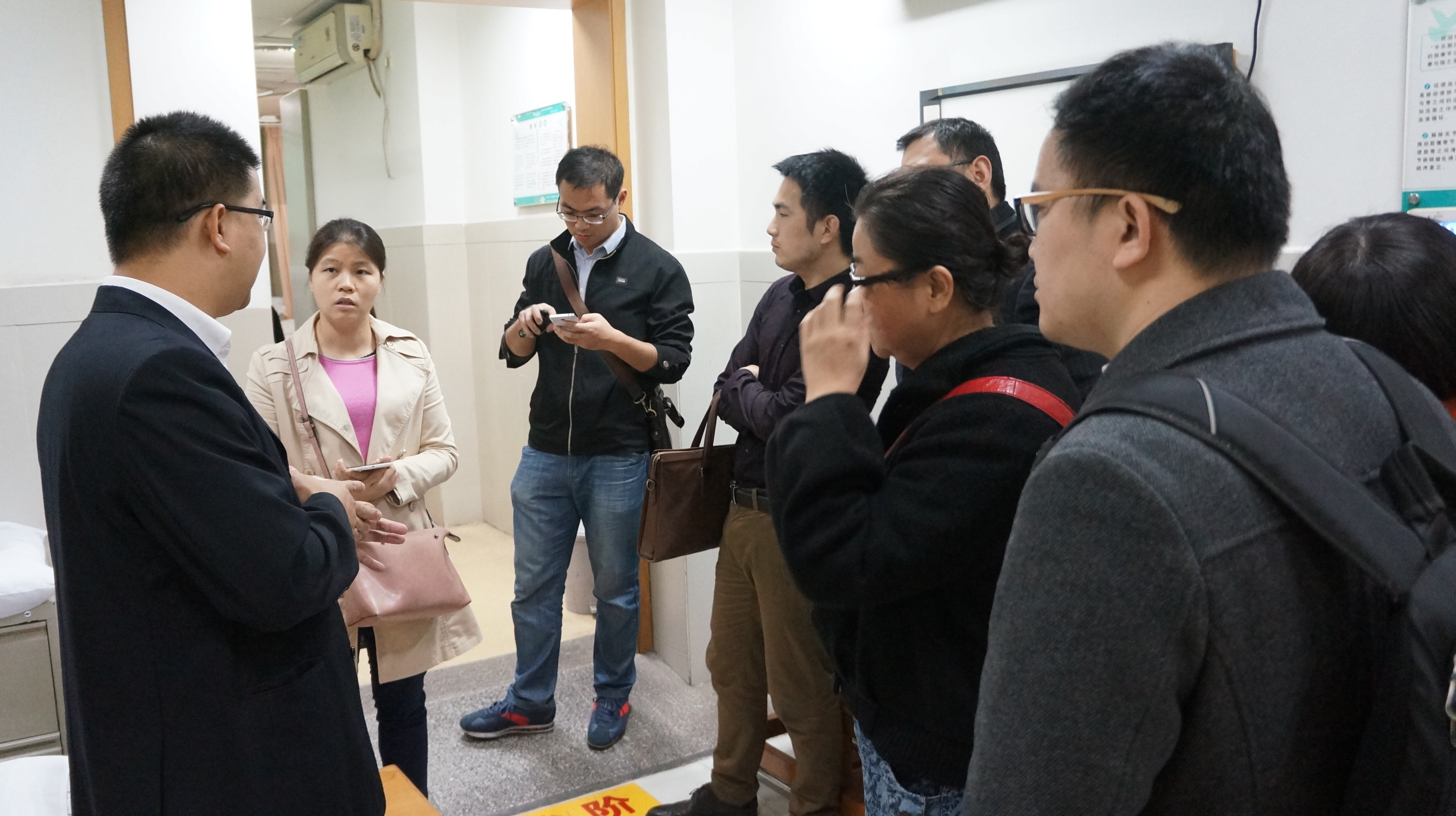 專家現(xiàn)場(chǎng)交流 專家現(xiàn)場(chǎng)交流