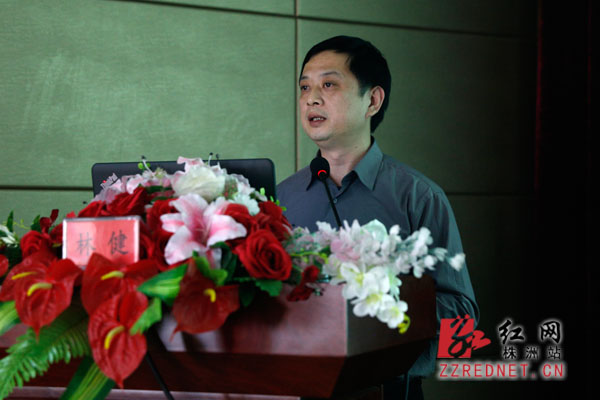 康復(fù)醫(yī)學(xué)科醫(yī)療質(zhì)控中心副主任林健以 康復(fù)醫(yī)學(xué)科醫(yī)療質(zhì)控中心副主任林健以