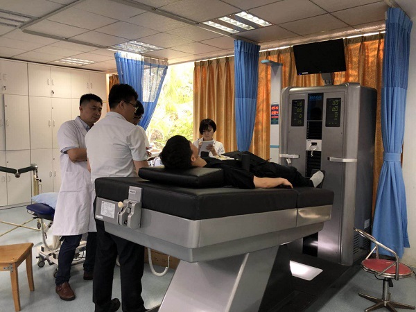 培訓外星艙非手術脊柱減壓系統(tǒng)的使用 培訓外星艙非手術脊柱減壓系統(tǒng)的使用