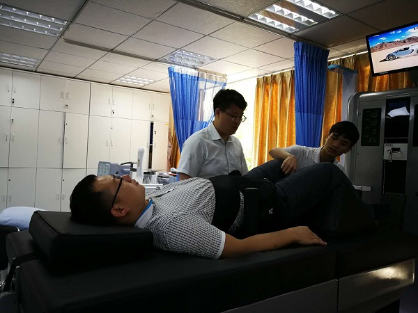 培訓外星艙非手術脊柱減壓系統(tǒng)的使用 培訓外星艙非手術脊柱減壓系統(tǒng)的使用